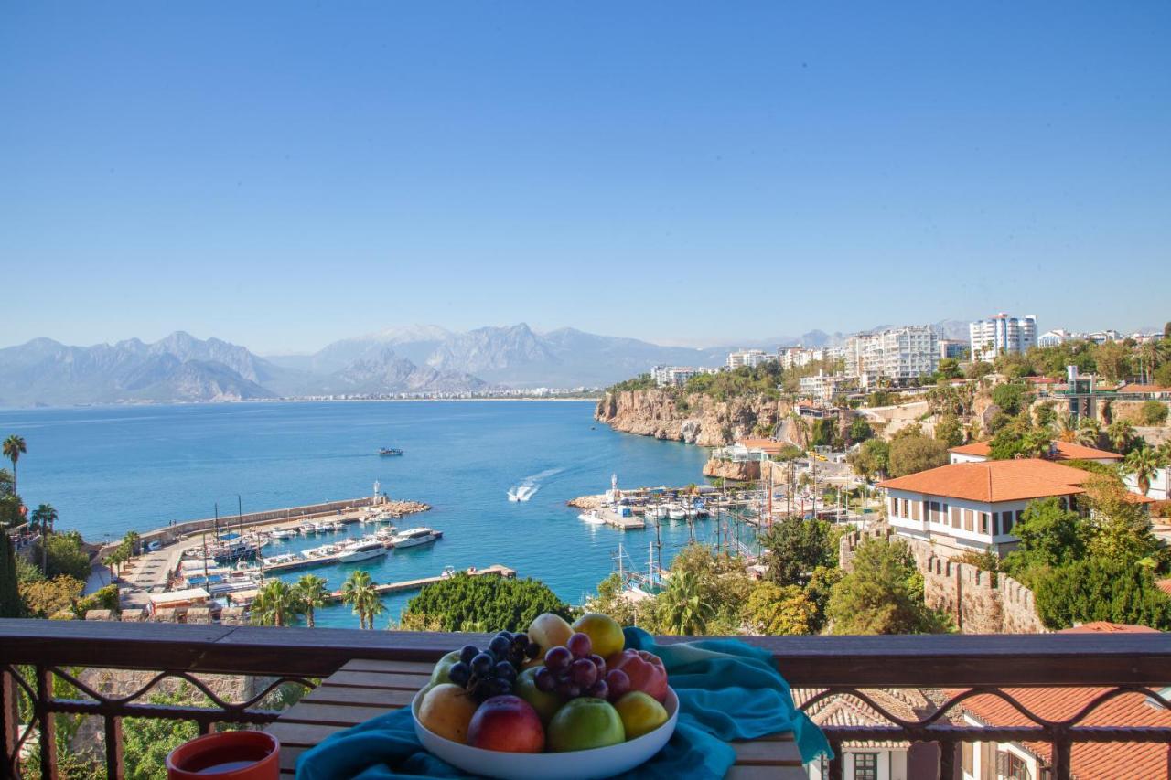Mavi Avlu - Old Town Apartments Анталия Екстериор снимка
